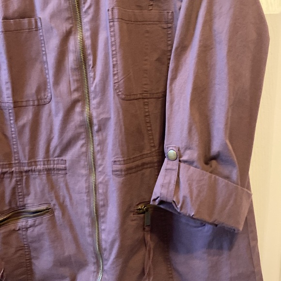 Maroon jacket - Picture 3 of 5